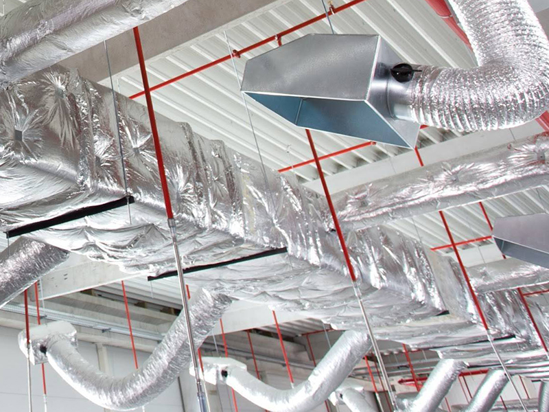 soedinenie perekhodnyh ehlementov gibkih vozduhovodov изоляция